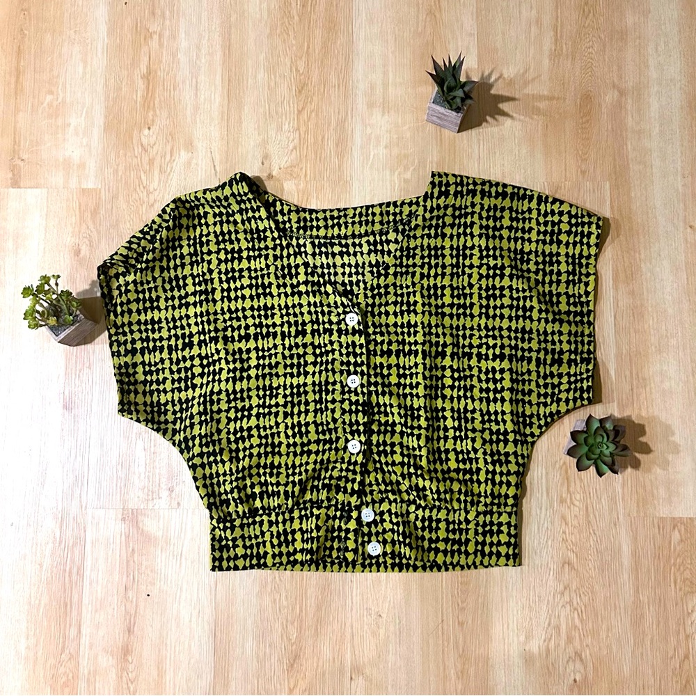 Vintage Cropped Button Down Blouse